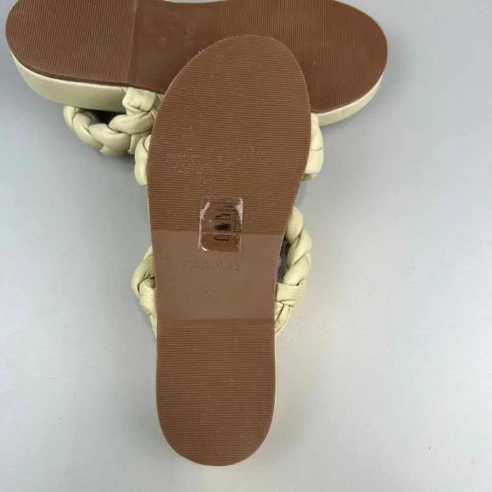 Kaanas Coco Sandal in Off White - Picture 10 of 10